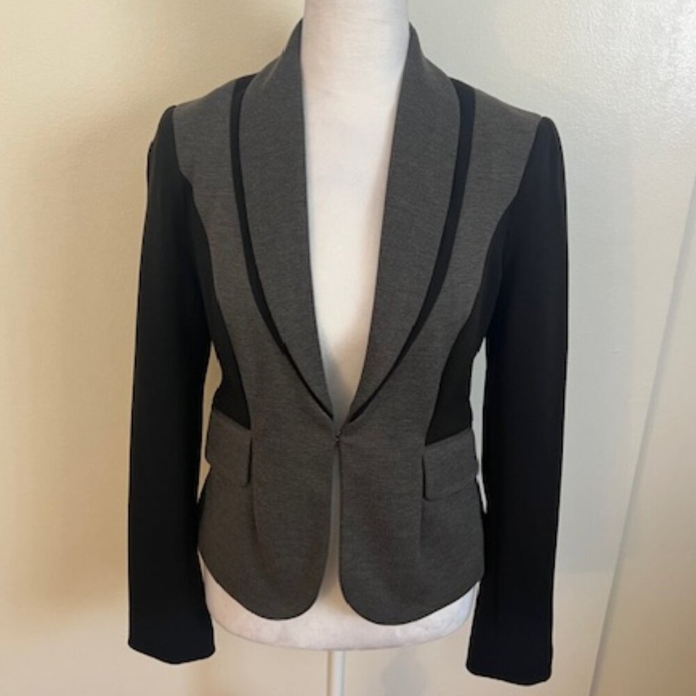 Size 2 - women - Laundry by Shelli Segal blazer - gray, black